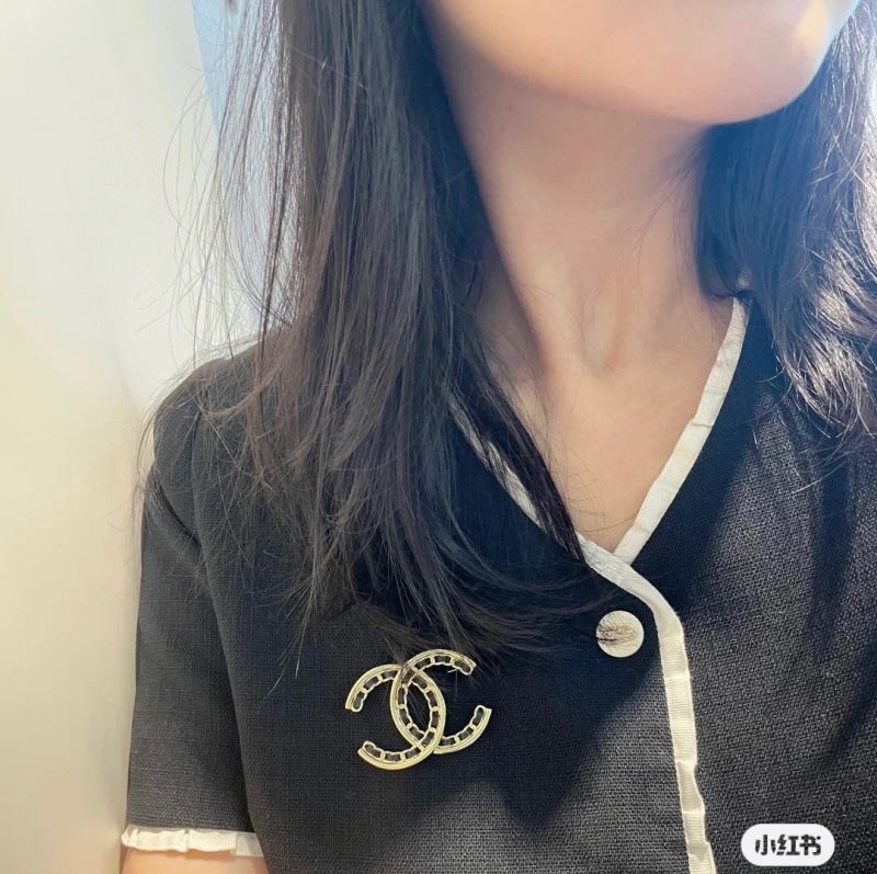 Ch**el brooches